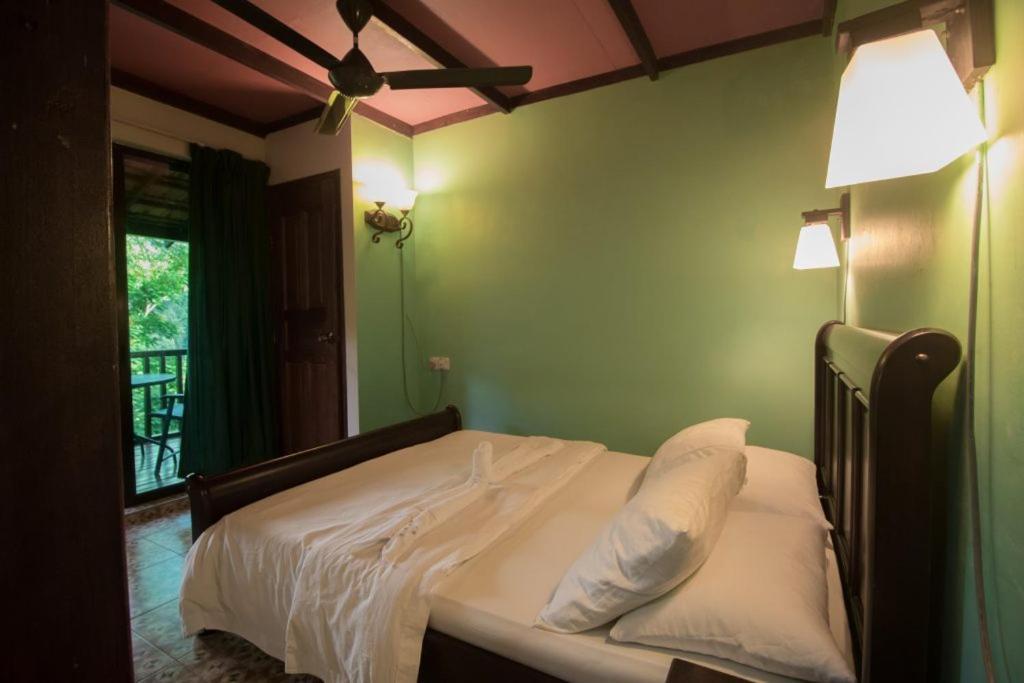 De Serenity - Exclusive Jungle Retreat Seremban Luaran gambar