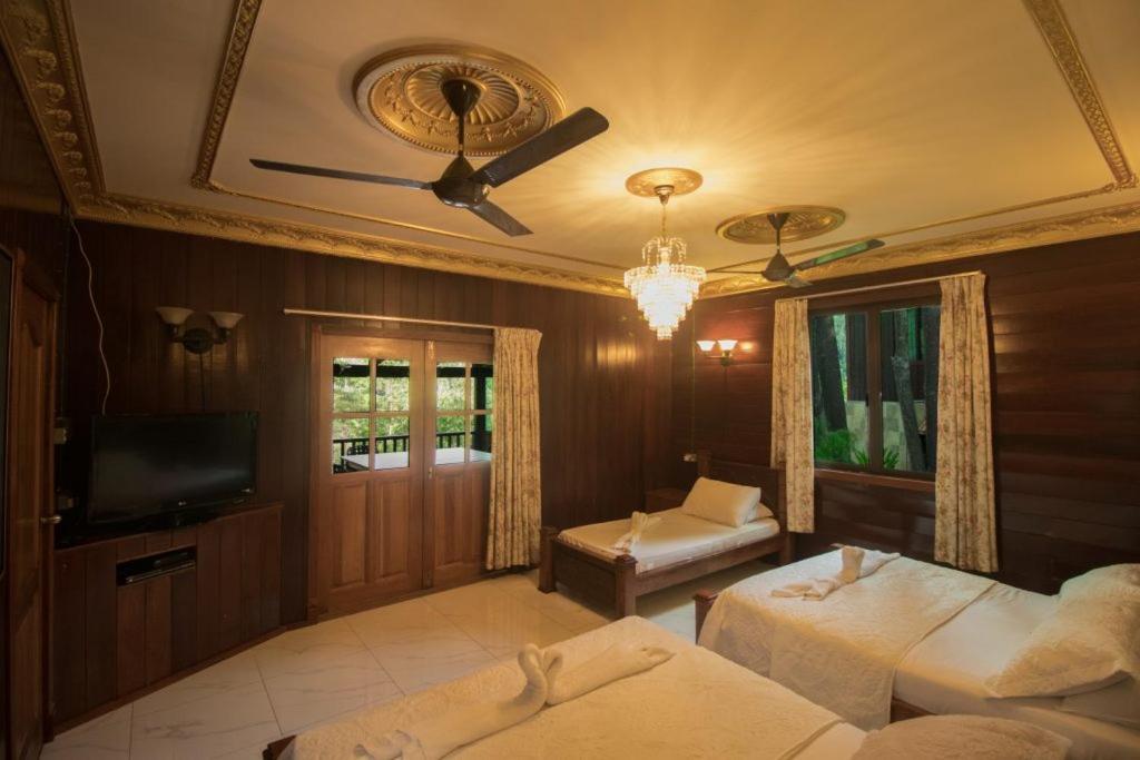 De Serenity - Exclusive Jungle Retreat Seremban Luaran gambar