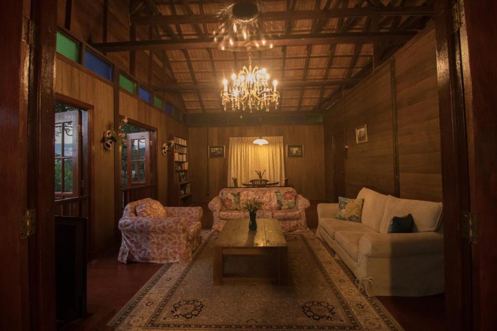 De Serenity - Exclusive Jungle Retreat Seremban Bilik gambar
